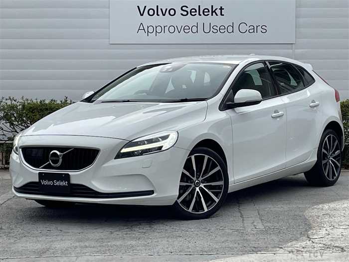 2018 Volvo V40