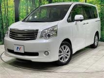 2013 Toyota Noah
