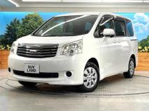 2013 Toyota Noah