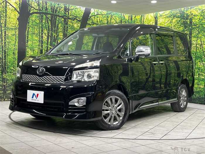 2011 Toyota Voxy