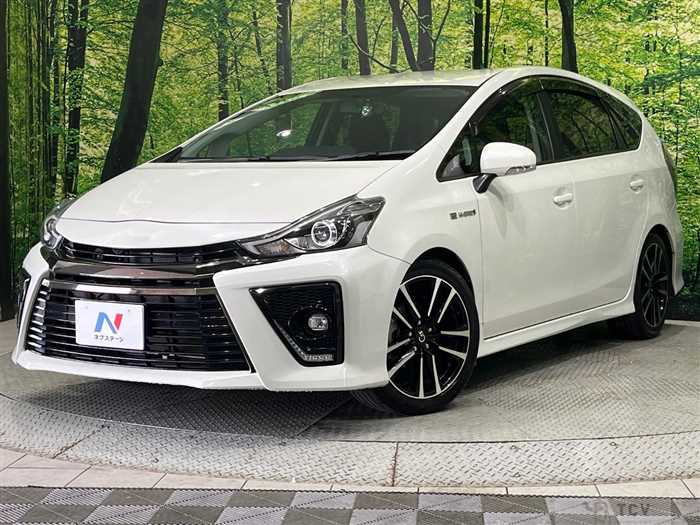 2016 Toyota PRIUS α