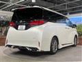 2024 Toyota Alphard Hybrid