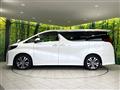 2022 Toyota Alphard