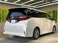 2025 Toyota Alphard