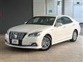 2015 Toyota Crown Hybrid