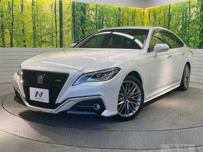 2021 Toyota Crown Hybrid