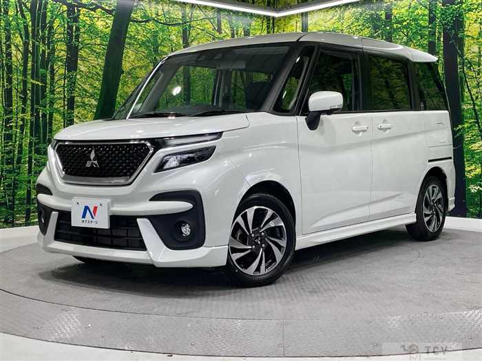 2024 Mitsubishi Delica D2