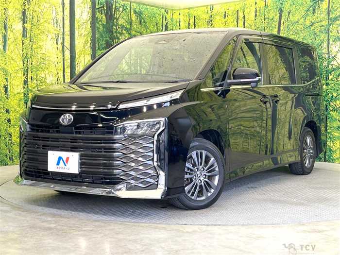 2023 Toyota Voxy