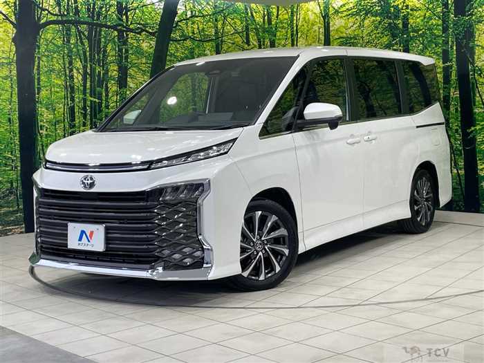 2025 Toyota Voxy