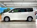 2013 Toyota Noah