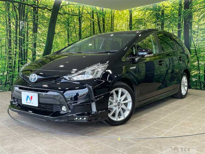 2015 Toyota PRIUS α