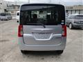 2017 Daihatsu Tanto