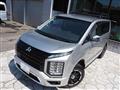 2019 Mitsubishi Delica D5