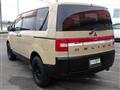 2010 Mitsubishi Delica D5