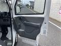 2011 Nissan Clipper Van