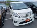 2013 Toyota Alphard G