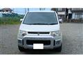 2008 Mitsubishi Delica D5