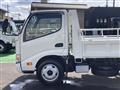 2014 Hino Dutro