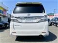 2013 Toyota Vellfire