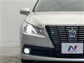 2013 Toyota Crown Hybrid