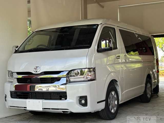 2026 Toyota Hiace Wagon