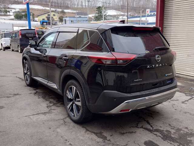 Nissan X-Trail 2025 — фото 4 купить в Москве