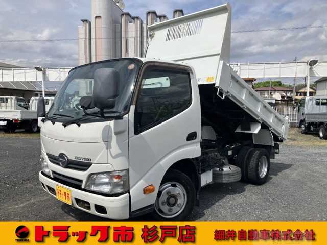 2015 Hino Dutro