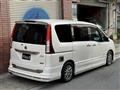 2011 Nissan Serena
