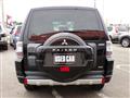 2011 Mitsubishi Pajero