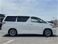 2011 Toyota Vellfire
