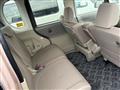2009 Daihatsu Tanto