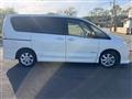 2013 Nissan Serena