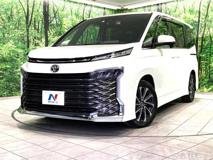 2023 Toyota Voxy