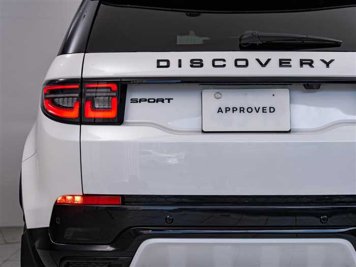 Land Rover Discovery Sport 2025 — фото 11 купить в Москве