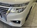 2017 Nissan Elgrand