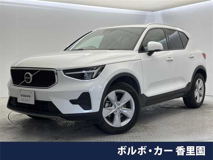 Volvo XC40 2023 — фото 5 купить в Москве