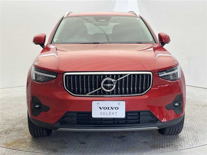 Volvo XC40 2023 — фото 10 купить в Москве