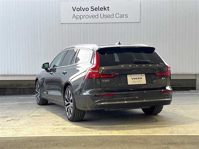 Volvo V60 2025 — фото 9 купить в Москве