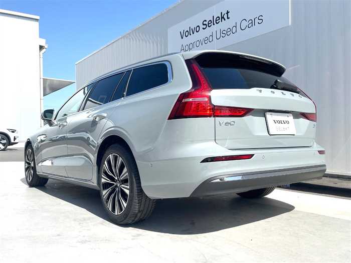 Volvo V60 2025 — фото 10 купить в Москве