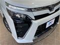2021 Toyota Voxy
