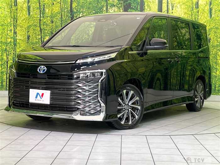 2022 Toyota Voxy