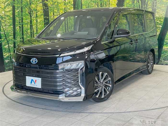 2023 Toyota Voxy