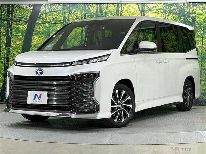 2023 Toyota Voxy