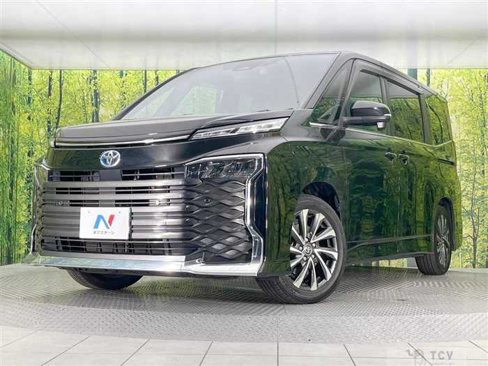 2023 Toyota Voxy