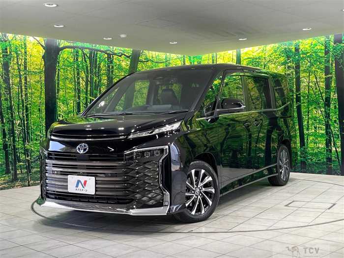2023 Toyota Voxy