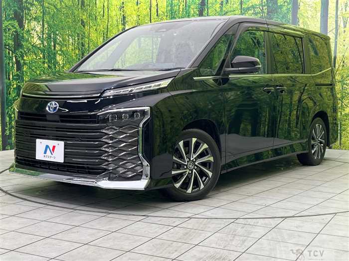 2023 Toyota Voxy