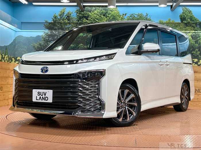 2025 Toyota Voxy