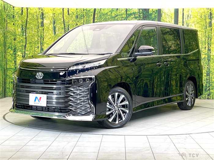 2025 Toyota Voxy