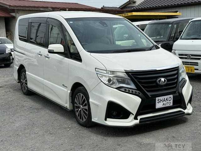 2015 Nissan Serena