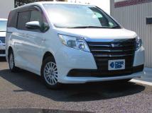 2014 Toyota Noah